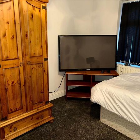 فندق Stainless Guests House دادلي المظهر الخارجي الصورة